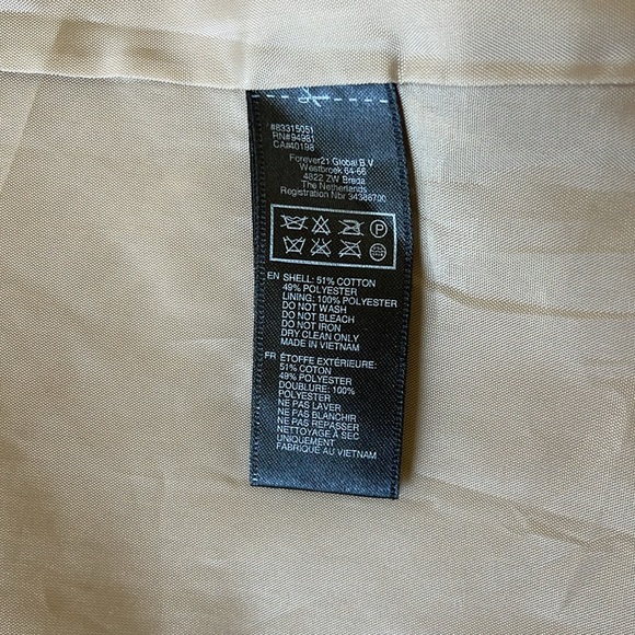 Short trench coat women’s size large - Picture 8 of 9